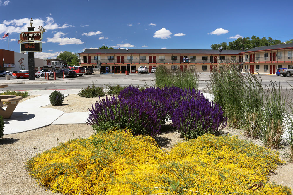 Yerington Inn エクステリア 写真